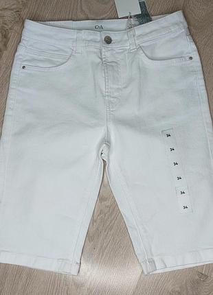 Шорты бермуды на размер хс/с.