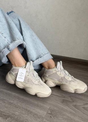 Стильні кросівки adidas yeezy 500 beige1 фото