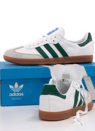 Кроссовки adidas