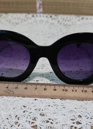 Стильні сонцезахисні окуляри accessories5 фото