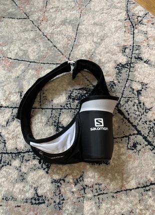 Сумка на пояс salomon