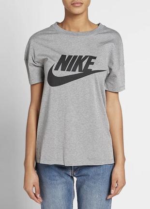 Женская футболка nike online tee-logo