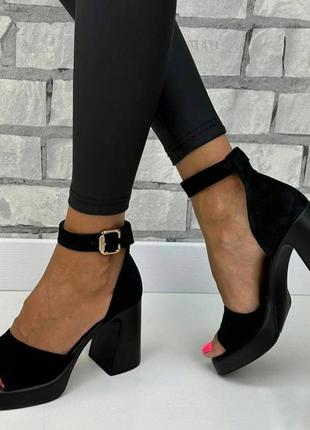 Женские босоножки черные замша на каблуках, стильные удобные босоножки