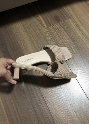 Туфли босоножки, шлепки antonio biaggi бежевые