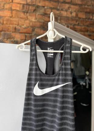 Nike women’s dri-fit athletic cut sleeveless big print tank top жіноча майка5 фото