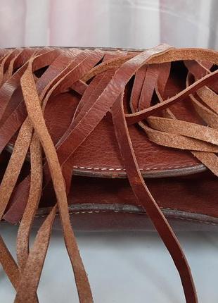 Стильная кожаная сумка с бахромой moroccan bazaar( london).8 фото