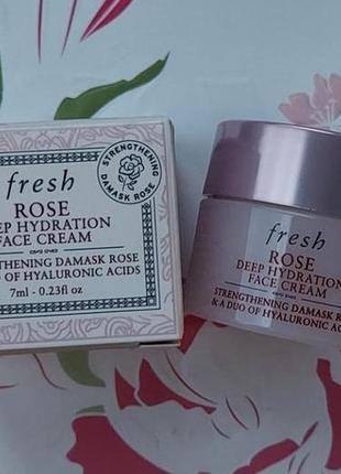 Дорожный обьем увлажняющий крем fresh rose deep hydration face cream 7 ml6 фото