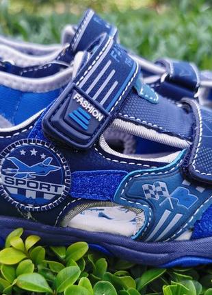 Спортивные босоножки для мальчиков