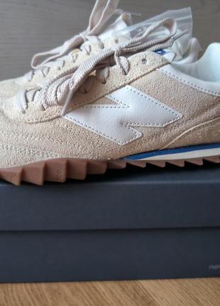 New balance unisex rc30