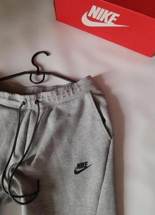 Nike tech fleece ( размер м )2 фото