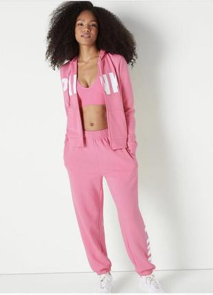 Спортивный оригинальный костюм от victoria’s secret pink худи с брюками