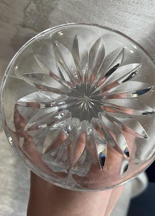 Стеклянная ваза 22 см идеальное состояние