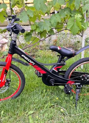Дитячий велосипед profi червоно-чорний, новий!