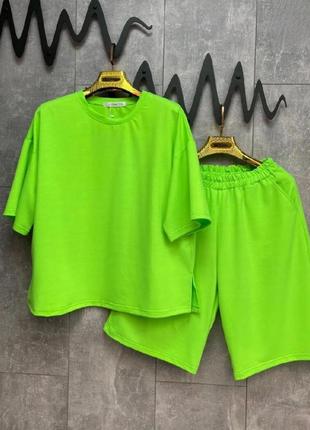 Спортивный костюм с шортами женский легкий летний базовый на лето повседневный кислотный яркий зеленый салатовый оранжевый батал шорты футболка7 фото