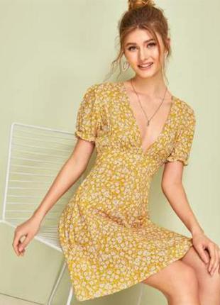 Красива літня жовта сукня з рукавом "ліхтарик"