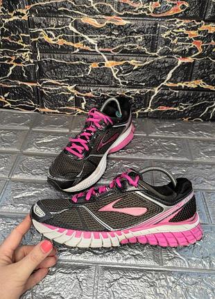 Кросівки brooks