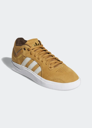 Оригинальные мужские кроссовки adidas originals tyshawn fy74781 фото