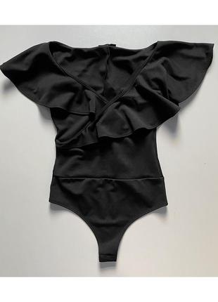 Xs-s чорна блузка боді боди блуза на запах з воланами короткий рукав