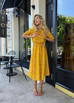 Сукня міді з квітковим принтом7 фото