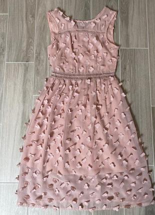 Нежное платье