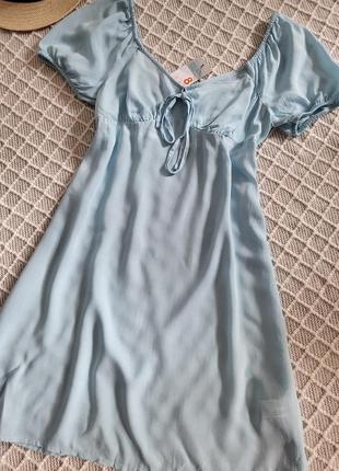 Натуральное легкое голубенькое мини платье2 фото