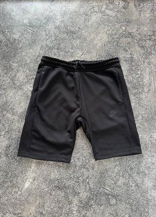 Шорти nike tech fleece