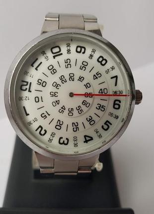 Чоловічий годинник paidu, кварц, цікавий дизайн. браслет нержавійка.
