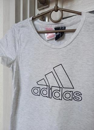 Красивая модная футболка adidas адидас оригинал для девочки 9-10 лет 1402 фото