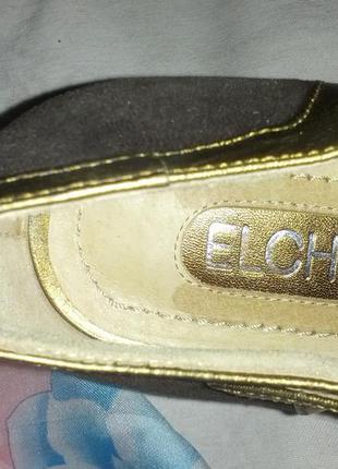 Новые замшевые туфли с кожаным декором под золото,40разм.венгрия,стелька-26,5см4 фото