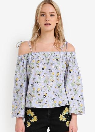 Классная блуза с открытыми плечами цветочный принт