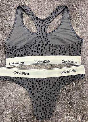 Комплект белья calvin klein трусики трусы бюст бюстгальтер7 фото