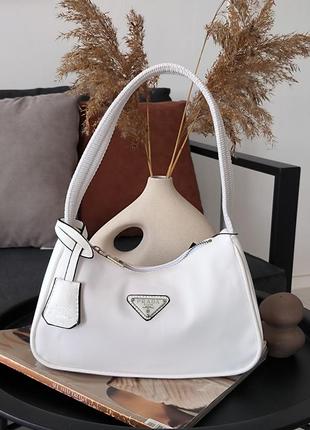 👜 prada re-edition 2005 white1 фото