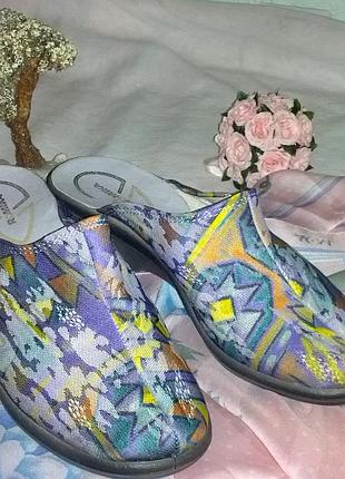 Яскраві зручні тапочки,41-41,5 розм,romika,устілка-27см.