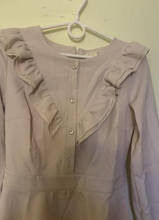 Нарядное платье