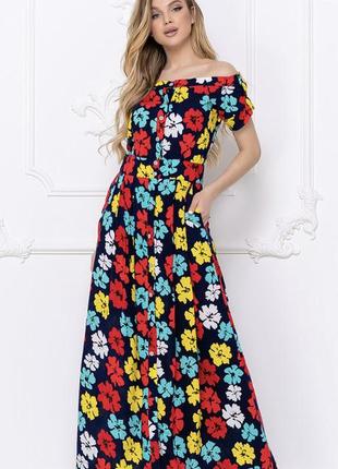 Яскрава повсякденна сукня