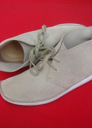 Ботинки clarks оригинал  43-44 размер