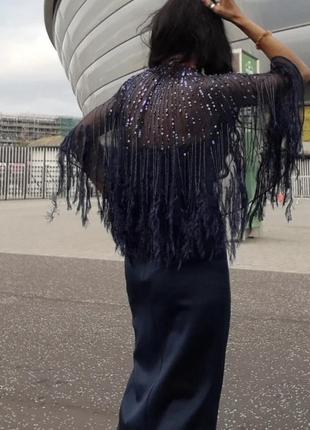 Платье миди с накидкой из искусственных перьев asos design9 фото