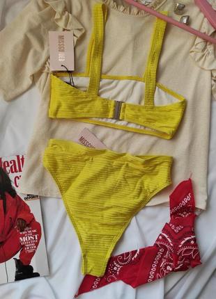 Роздільний жіночий купальник жовтий жатка ліф топ на бретелях плавки високі бікіні2 фото