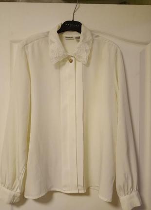 Блузка молочного кольору, довгий рукав, біла2 фото