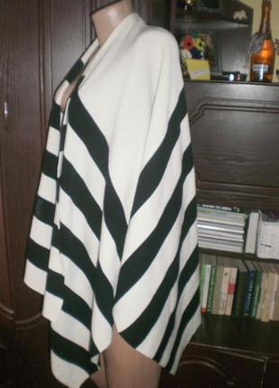 Шикарне стильне вязане пончо.розмір універсал (one size)3 фото