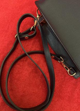 Чудова шкіряна сумка 5