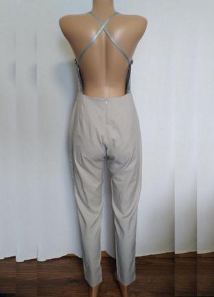 Комбинезон женский облегающий серый с открытой спиной mosguided8 фото