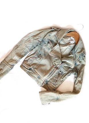 Стильная винтажная джинсовая куртка pull &amp; bear