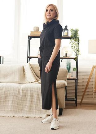 Стильное платье из тонкого коттона.