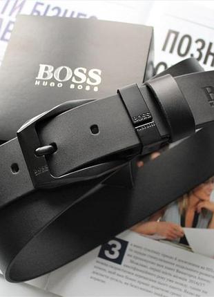 Мужской кожаный ремень boss black с черной пряжкой в коробке