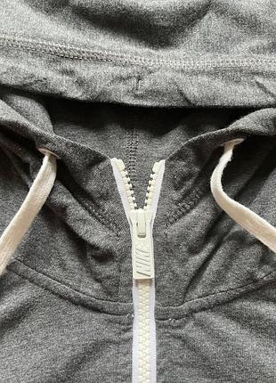 Укорочённая кофта nike 4