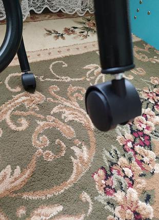 Вішалка пересувна jerslev чорний/хром