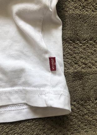 Levi’s 4