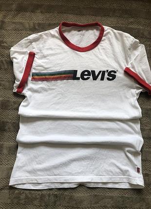 Levi’s 3
