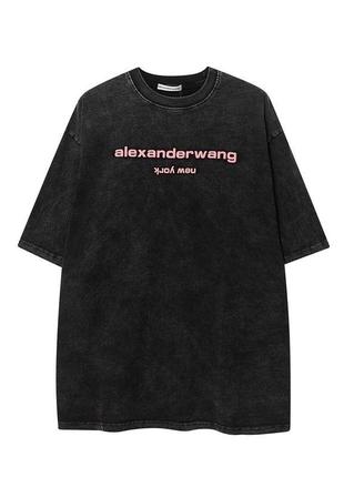 Футболка alexander wang с розовой надписью